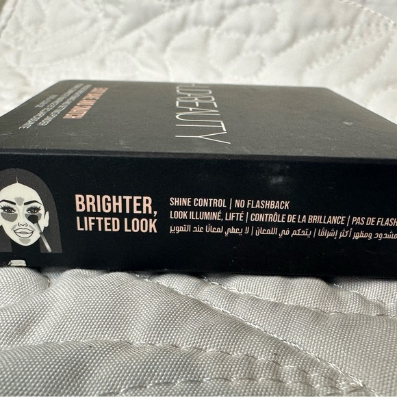 Huda Beauty Easy Bake Snatch Pressed Powder Kunafa NEW IN BOX .29 Oz - Picture 7 of 7